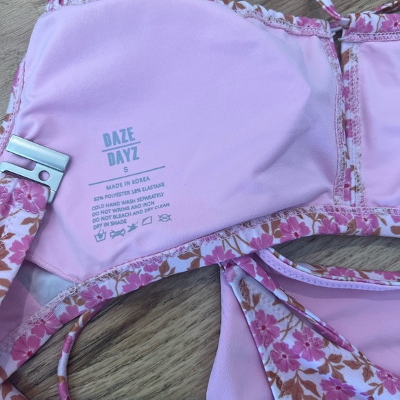 Daze Dayz Blossom 3 Piece Bikini Set - Picture 5 of 9